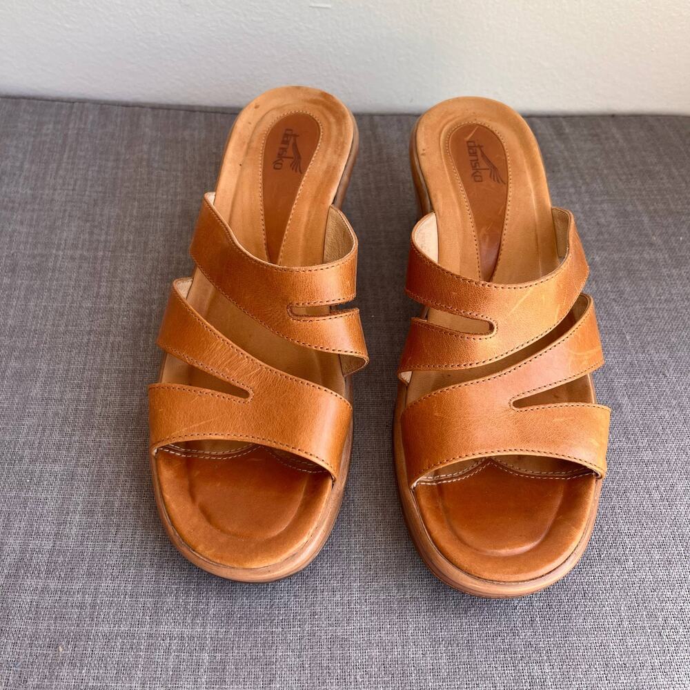Dansko Sandals Womens Sz 37 Tan Leather Strappy Wedge Slide Comfort Boho Coastal - Picture 2 of 9